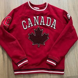 Hudson Bay Canada Sweater Medium Red